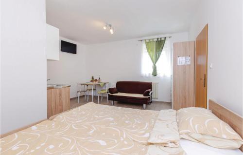 Bakar Apartamento | Amazing Studio In Kukuljanovo With Wifi