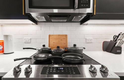 North Hyde Park Apartamento | Amazing Studio | King Suite | Pool & Gym | Central