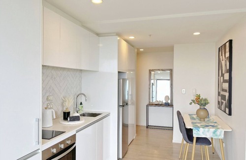 Newton Casa | Amazing Sunset View Penthouse