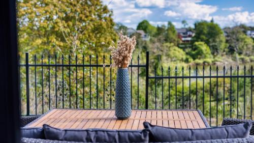 Hamilton Casa | Amazing the Waikato River-View Brand New Villa with 4 bedrooms