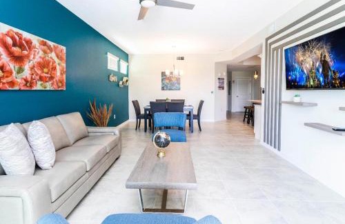 Kissimmee Casa | Amazing Townhome With Lake View At Storey Lake Resort