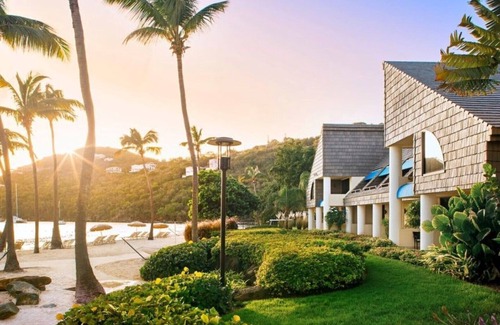 Estate Chocolate Hole and Great Cruz Bay Condominio | GANGA / Lujosa villa 3BD en Westin con piscina privada 2/08/20 -2/15/20
