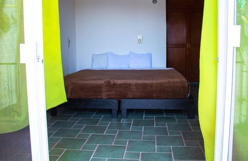 Colonia Independencia Casa | AMAZING VACATIONAL POOL HOUSE
