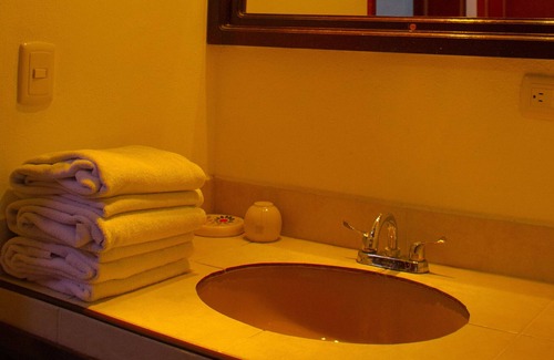 Colonia Independencia Casa | AMAZING VACATIONAL POOL HOUSE