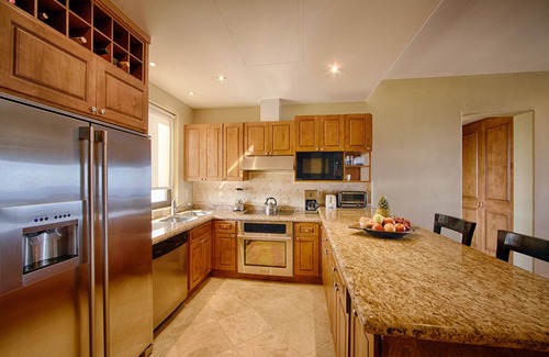 Downtown San Jose del Cabo Condominio | Master Suite 3BD / 3BTH con una vista increíble de la bahía de San José del Cabo.