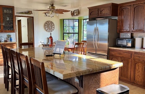 Paso Robles Casa | Amazing View w/Farm Experience in Paso Robles Wine Country, 3 min to downtown