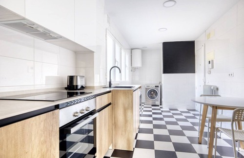 Retiro Apartamento | Amazing views 3BR in Retiro, in the best of Madrid