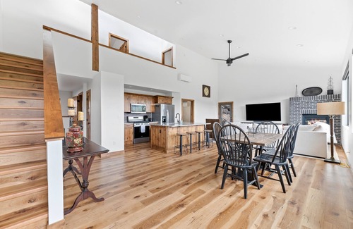 Hill City Casa | Amazing Views! Gorgeous New Home Near Hill City!