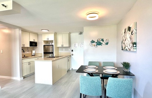 Diamond Head - Kapahulu - St. Louis Condominio | Amazing Views Waikiki Beach 28th Floor 1 Bedroom Family and Group Condo
