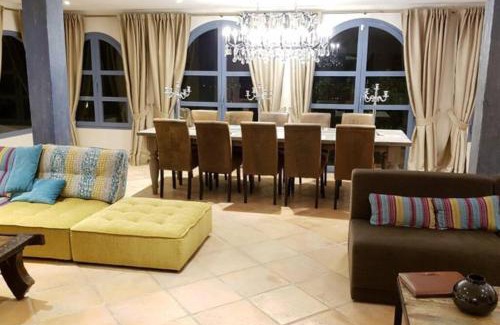 New Golden Mile Villa | Amazing villa to rent at Estepona - near beaches