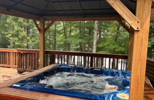 Wallenpaupauk Lake Estates Casa | Increíble, de lujo, frente a un lago único en las montañas Pocono
