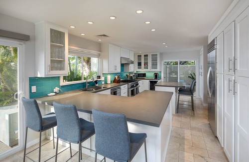 Portlock Casa | Amazing Waterfront Living