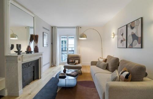 8th Arrondissement Apartamento | AmazingApartment #GalleriesLafayette #Madeleine#AC