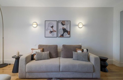 8th Arrondissement Apartamento | AmazingApartment #GalleriesLafayette #Madeleine#AC
