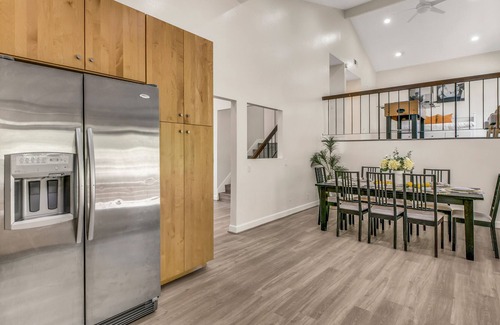 Torrance Casa | Amazingly Designed Outstanding Torrance Home | LUX