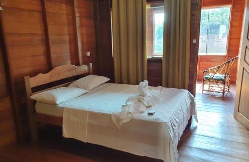 Careiro Cabina | Amazon Arowana Lodge