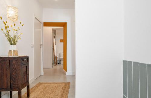 Estremoz Casa | Amber and Rust Estremoz City House