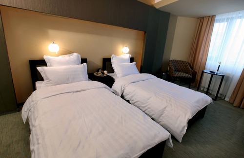 Sector 6 Hotel | Ambiance Hotel