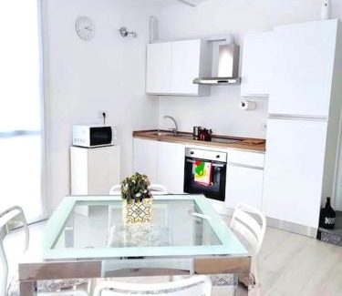 Inzago Apartamento | Ambroeus Apartmens Casa Spaziosa in centro Paese