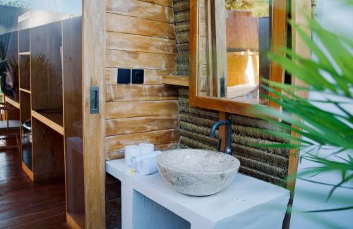 Purwakerti Villa | Amed Nature! Private Pool & Volcano View