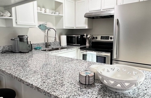 Fernandina Beach Casa | Amelia Island Extended Vacation Rental 1 Block from the Beach!