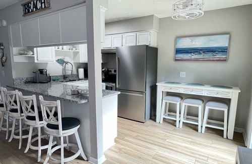 Fernandina Beach Casa | Amelia Island Extended Vacation Rental 1 Block from the Beach!