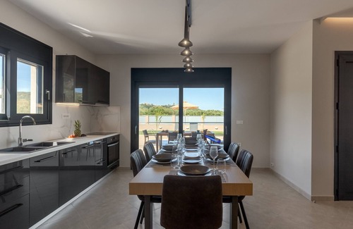 Kato Gerakari Villa | Amelia Residence