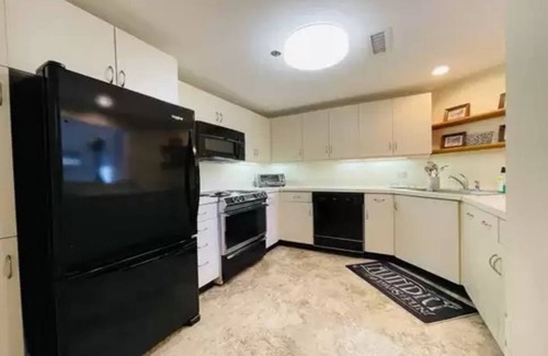 Yarmouth Port Condominio | Amenity Abundant Senior Oasis 55+ 2Br2BTh Yarmouth Port