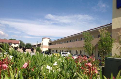 Ridgecrest Hotel | America Inn & Suites