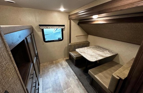 Plaue Otro | American Camping im US-Wohnwagen