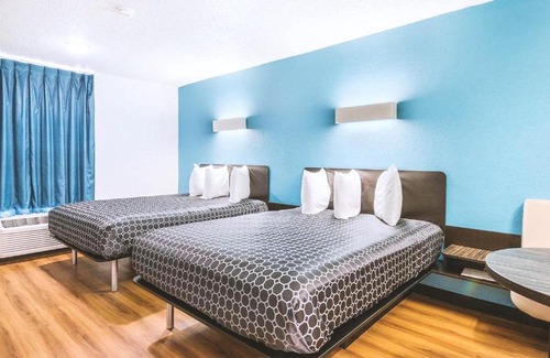 Beeville Hotel | Americas Best Value Inn Beeville