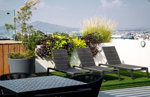 Guadalajara Apartamento | Americas Residence, Downtown, Financial zone, Jacuzzi, Rooftop, Best Wifi. GDL