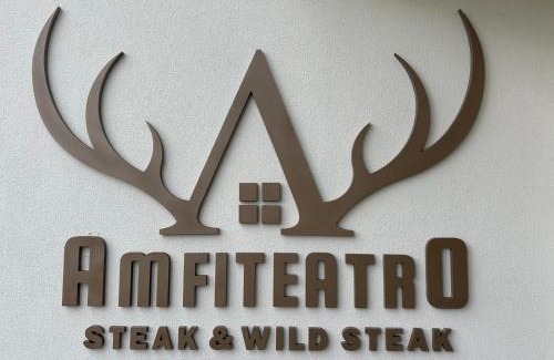 Jibert Hotel | Amfiteatro