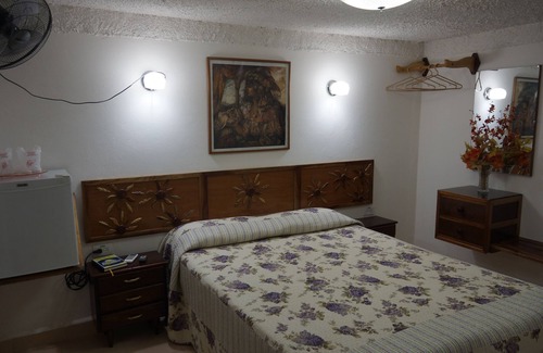 Cienfuegos Casa | Amigos de Barcelo