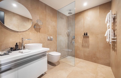 Crikvenica Hotel | Aminess Younique Narrivi Hotel