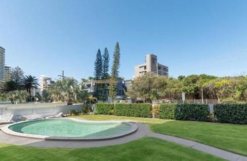 Main Beach Apartamento | Amira Apartments Main Beach