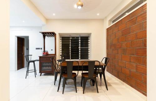 Thrissur Apartamento | Amminis Mansion by Doris Homes