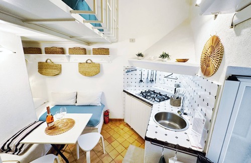 Latina Lido Apartamento | [Among the alleys of Sperlonga] History, Sea and Relaxation