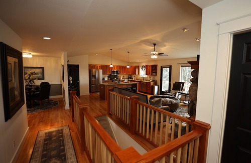 Bozeman Casa | Among The Aspens' Family Cottage