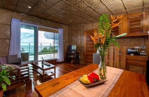 Balabag Apartamento | Amor Penthouse/Honeymoon Suite with Jacuzzi - Best View in the Island. Hidden Paradise!