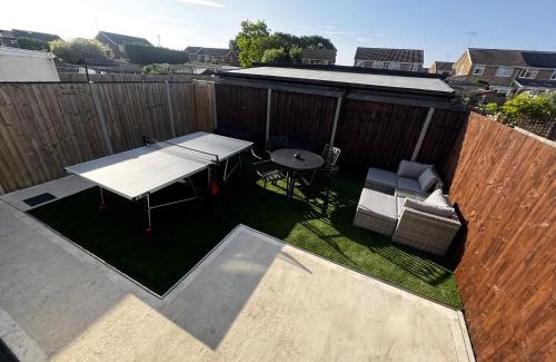 Aylesbury Casa | Amora Stays