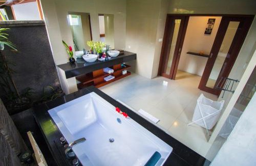 Berawa Villa | Amore Villas