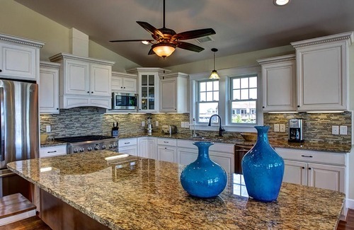 Avon Casa | Amorous 993