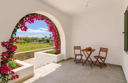 Ampelas Casa | Ampelas Nostalgia Escape-Poseidon Gem in Paros
