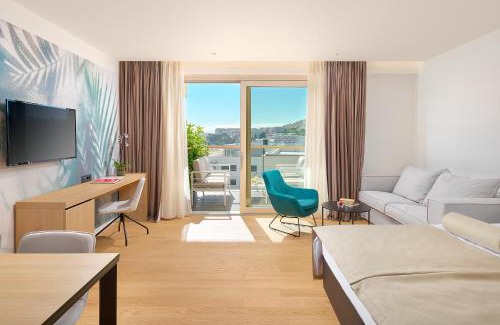 Znjan Hotel | Amphora's Garden