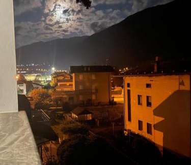 Madonna di Tirano Apartamento | Ampio Appartamento con vista “Casa Magro”