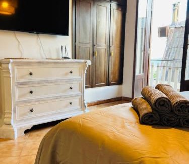 Fiuggi Apartamento | Ampio Appartamento su 2 Livelli nel Centro Storico, Ideale per Coppie o Gruppi da 2 a 5 Persone
