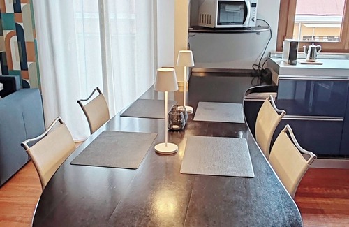 Sud-Ovest Apartamento | Ampio e Grazioso Appartamento Vicino la Fiera