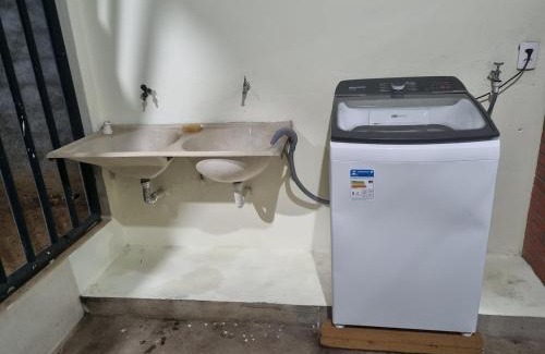 Cicero Passos Casa | Ampla casa com 4 quartos, churrasqueira e garagem