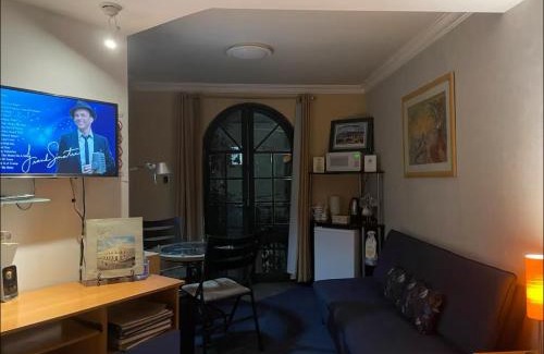 Metepec Apartamento | Amplia Habitación tipo Ejecutiva con baño y acceso privados
